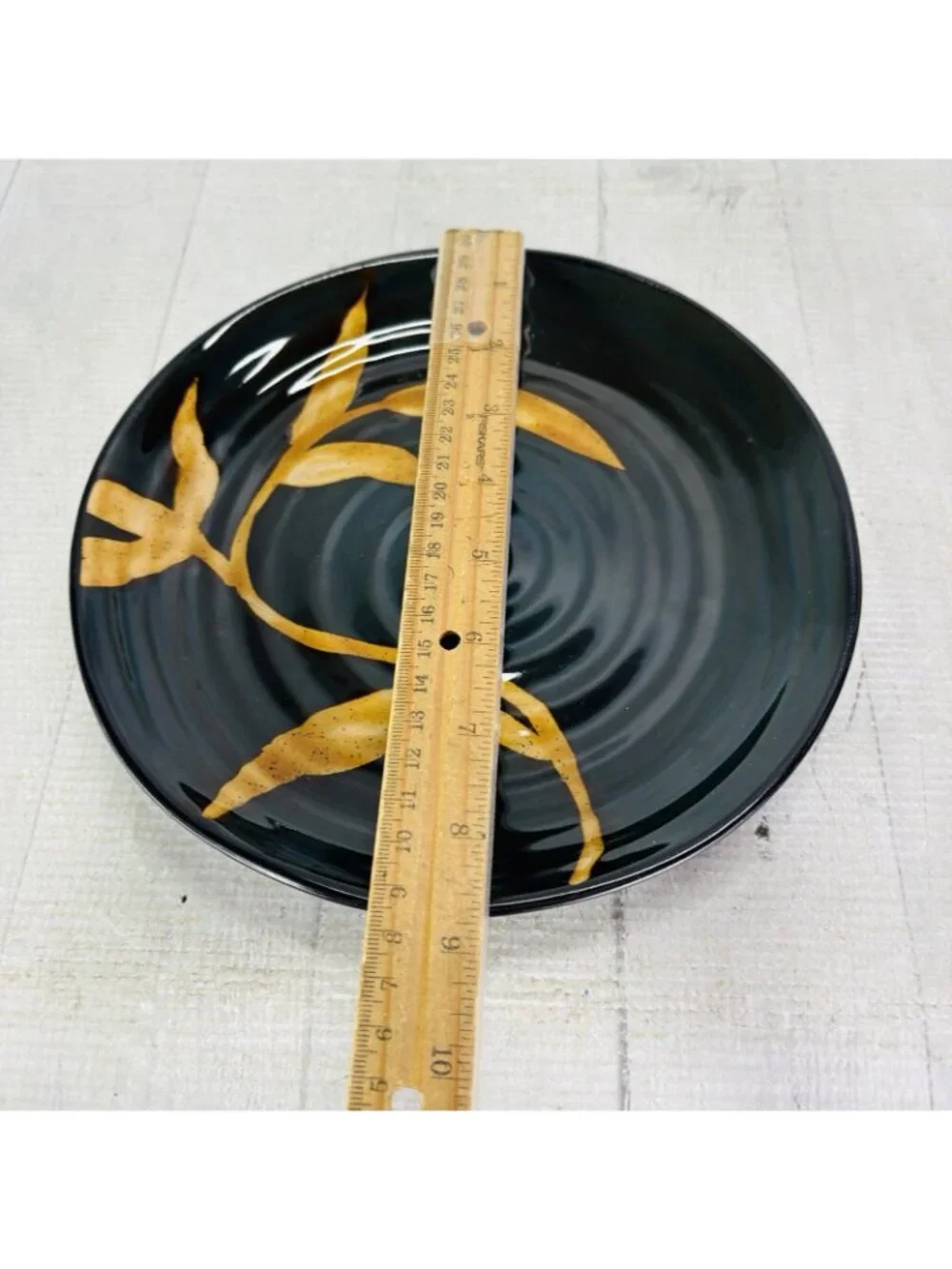 Pier 1 DAKARA Bamboo Leaf Yellow Rust Hand Painted Stoneware 8 5/8
